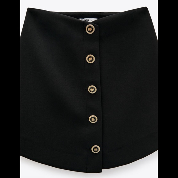 Zara buttoned mini skirt - Picture 4 of 6
